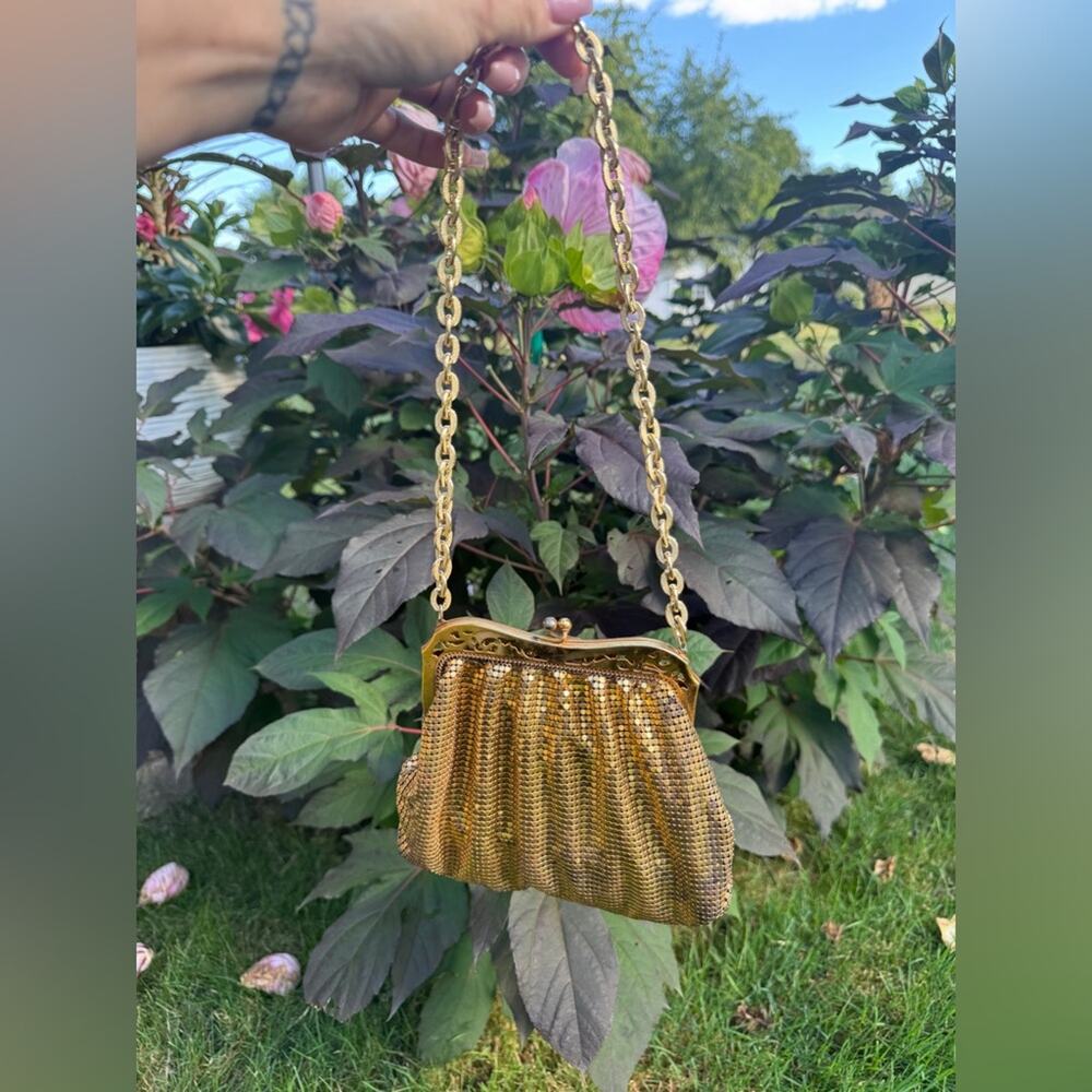 40s Vintage Whiting and Davis Gold Mesh Evening Bag w Chain Strap